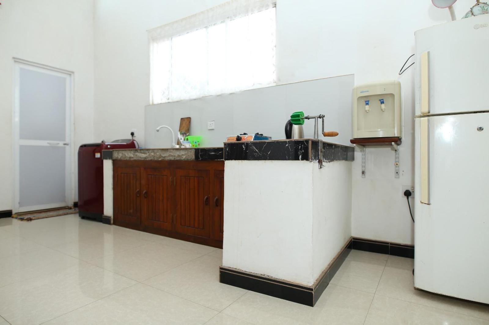 Sujee'S Guest House With Two Bed Rooms Anuradhapura Bagian luar foto